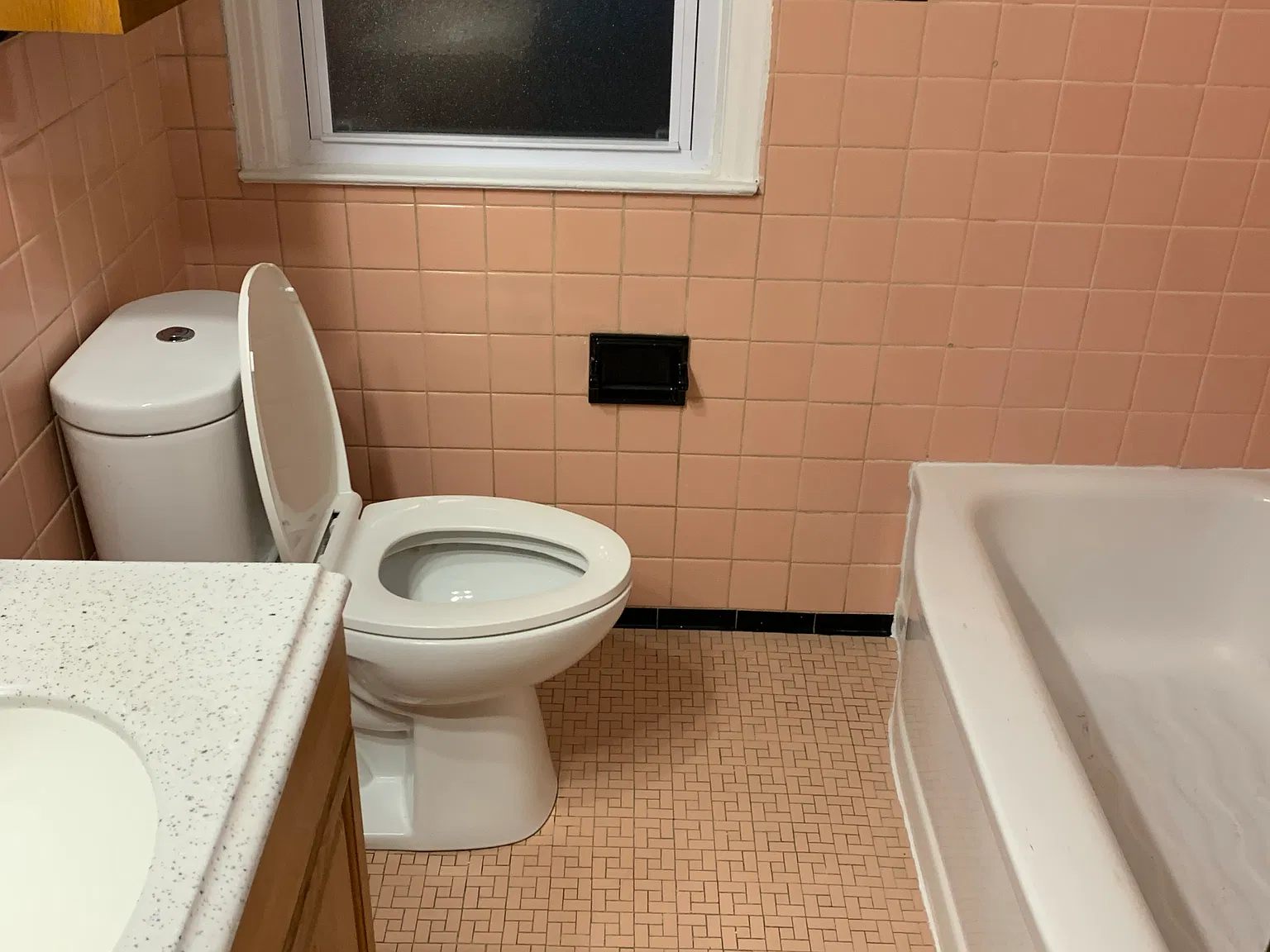 3 bed, 1075 sqft, $1,395 — Photo 4
