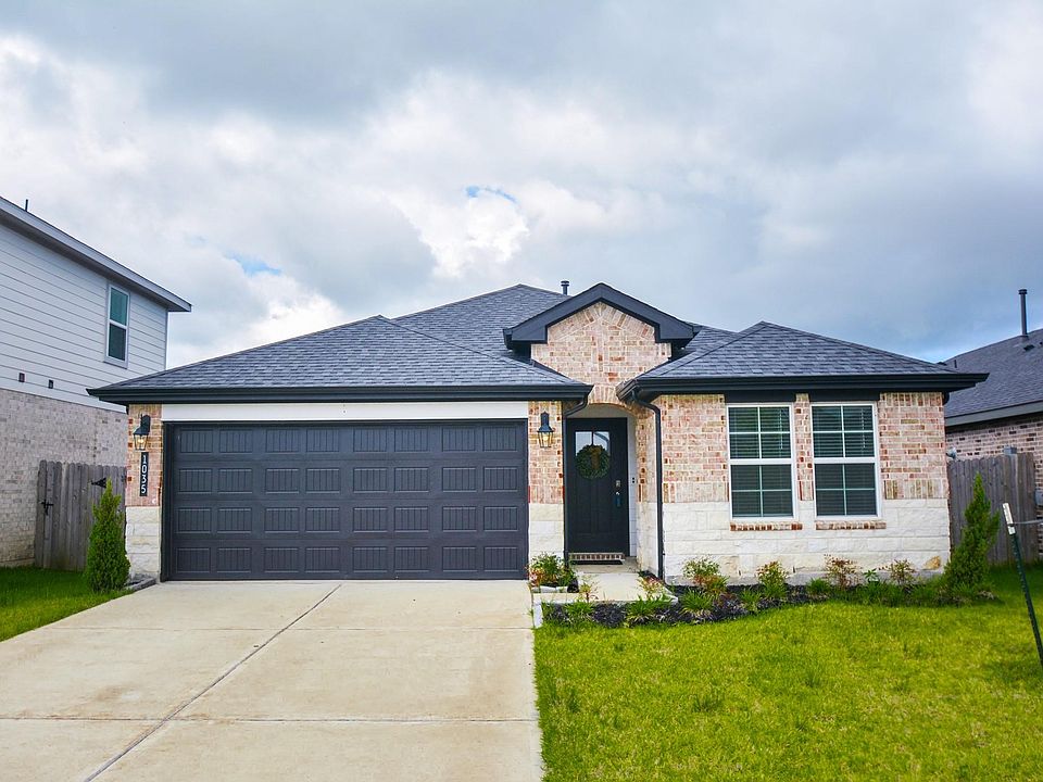 1st image of 1035 Vista Pointe Dr