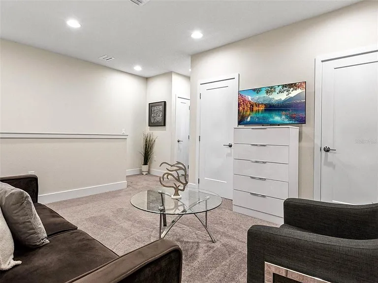 17216 Blessing Dr — Photo 10