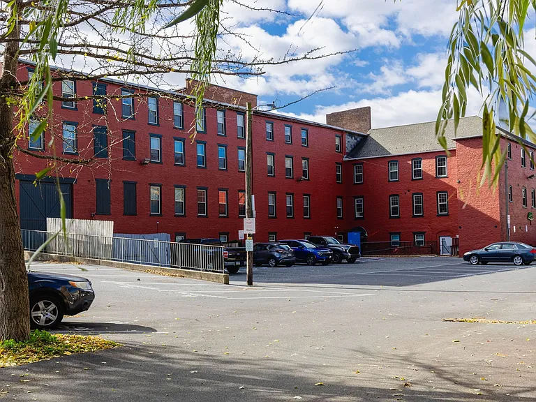 Welcome to Rosenwald Apartments - From Studios to 2 bedrooms Located in Downtown Lancaster! — Photo 3