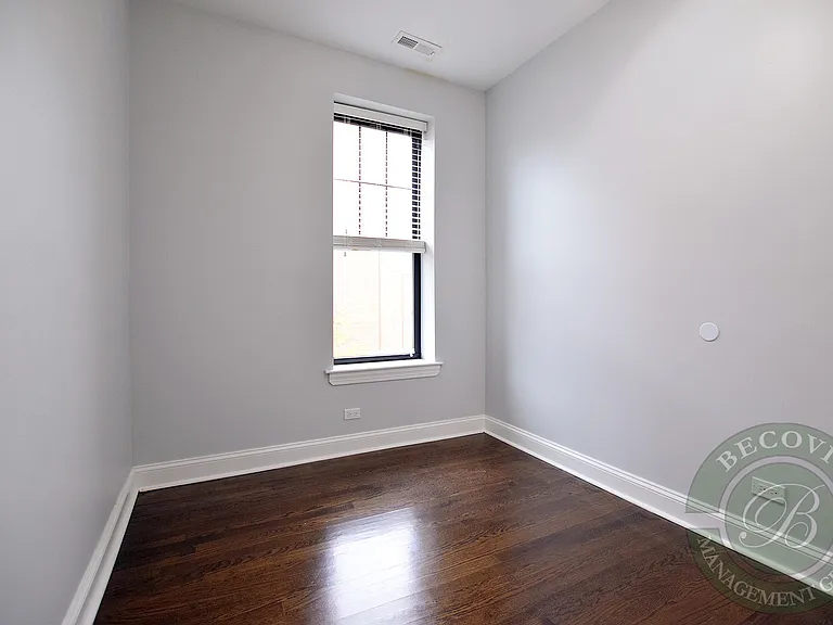 7700-7706 N Marshfield Ave #AVE;-1638-1642 — Photo 35