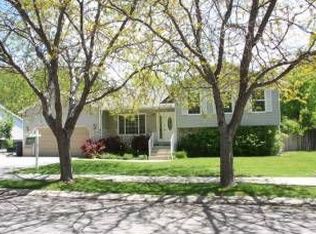9953 S Orchard View Dr, South Jordan, UT 84095