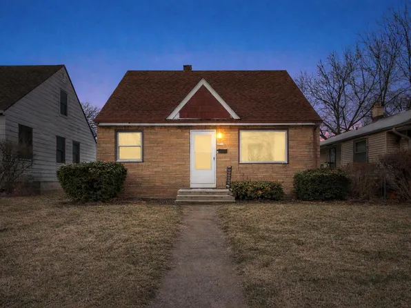 4853 North 90th STREET, Milwaukee, WI 53225