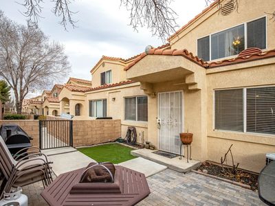 43429 30th St W UNIT 2, Lancaster, CA, 93536