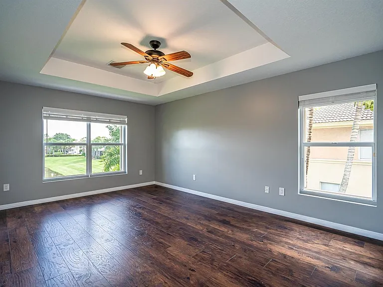 460 Rainbow Springs Ter — Photo 16