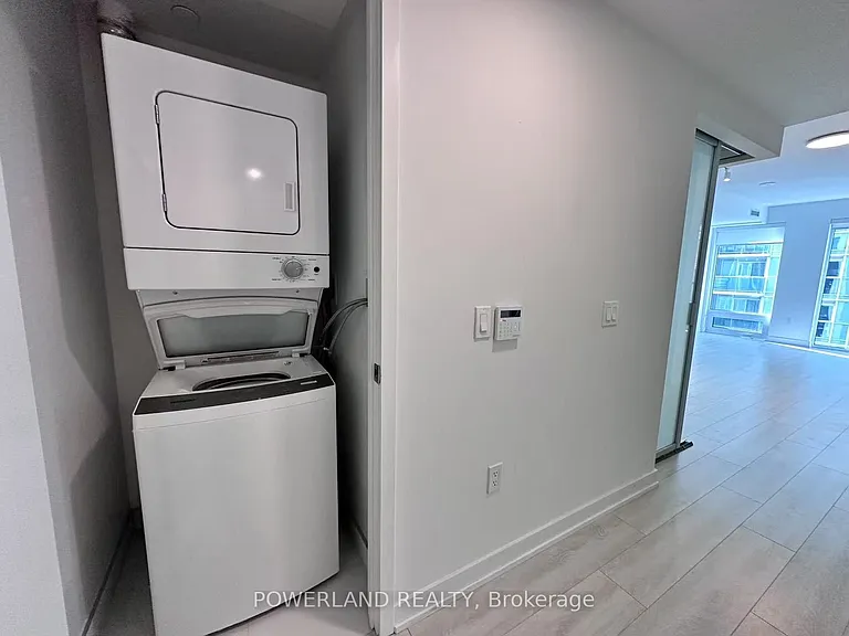 121 Saint Patrick St #521 — Photo 14
