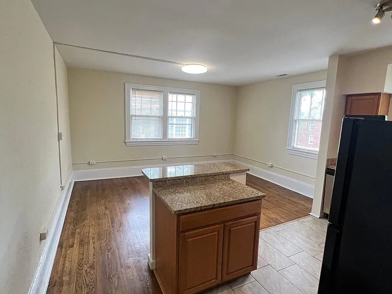 119 Albemarle Ave SW #C5 — Photo 5