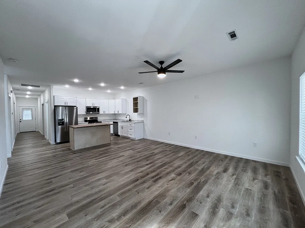 345 South Johnson Street - 1 — Photo 2