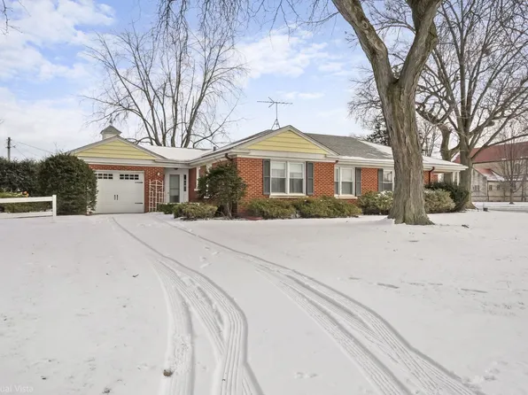 315 W Highland Dr, Chicago Heights, IL 60411