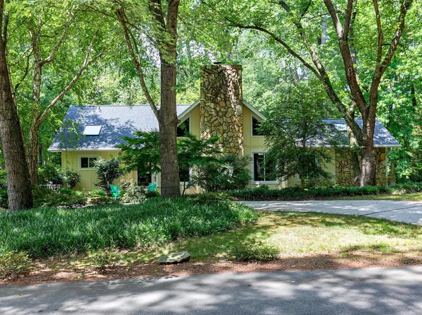 101 Cassidy Ct, Cary, NC 27511