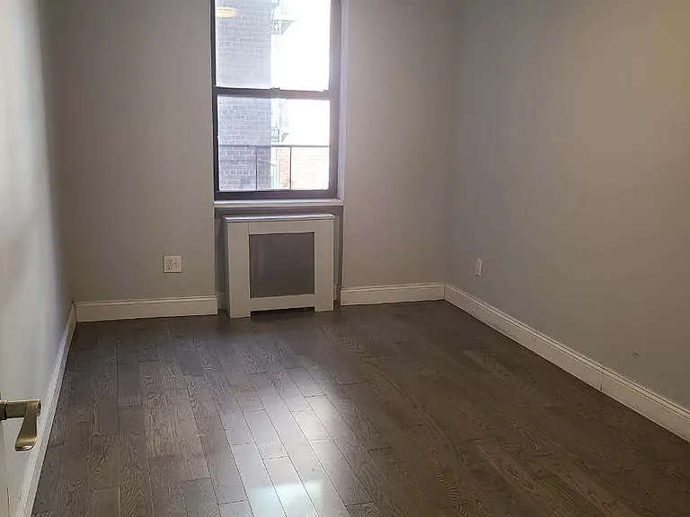 42-04 Layton St #214 — Photo 2