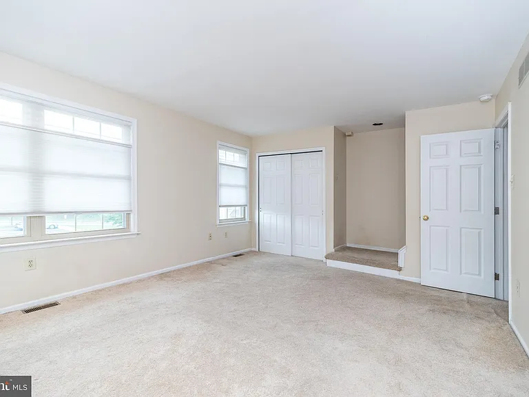108 Susan Constant Ct #8 — Photo 25