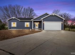 4 Dogwood Ct, Jonesburg, MO 63351