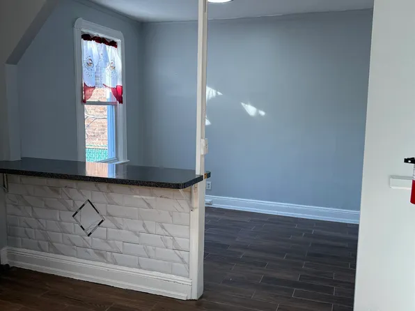 1207 Central Avenue image 1 of 15