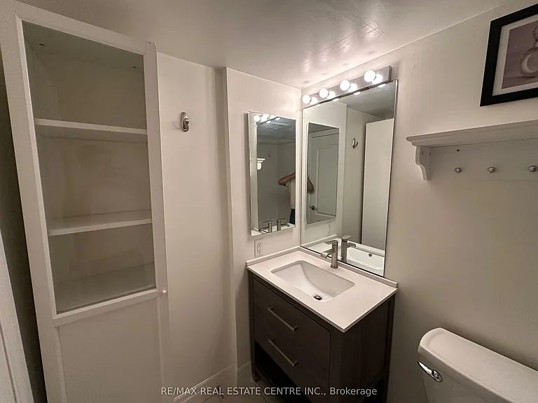 2121 Lake Shore Blvd W #816 — Photo 13