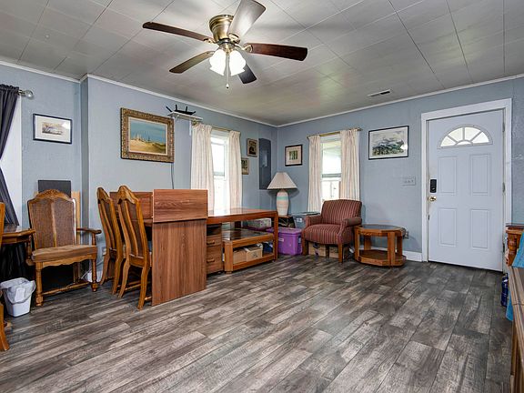 4th image of 8670 N Farm Road 173
