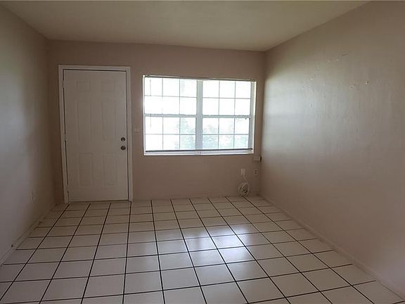 2nd image of 1931 7th St S APT 3