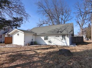 604 S Arch St, Janesville, WI 53548