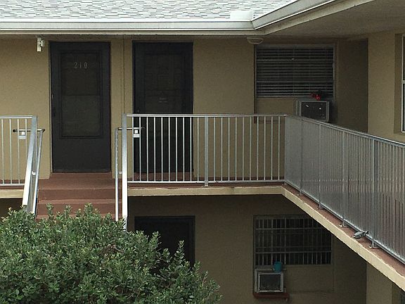 2nd image of 202 Caroline St APT 209