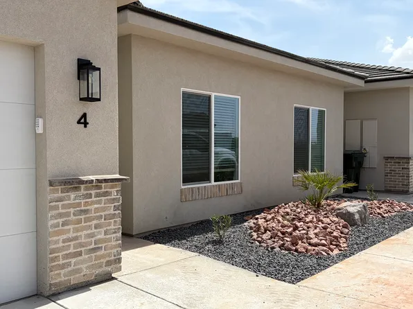 415 W Old Mill Rd, Mesquite, NV