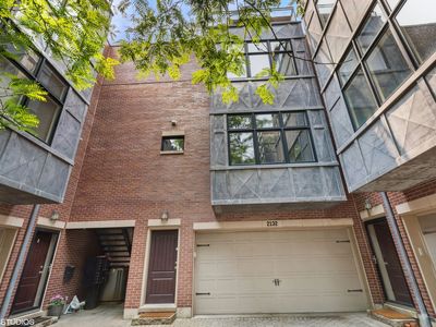 2132 W Irving Park Rd #1, Chicago, IL, 60618