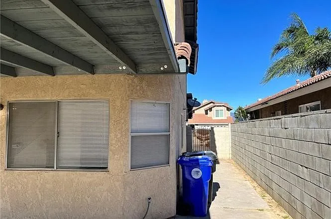 14629 Mountain High Dr — Photo 3