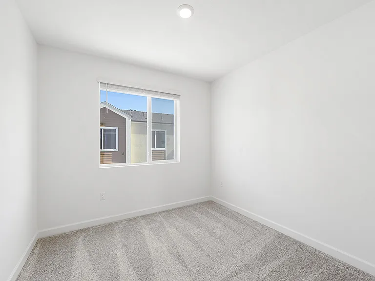 842 Kili St #5 — Photo 25