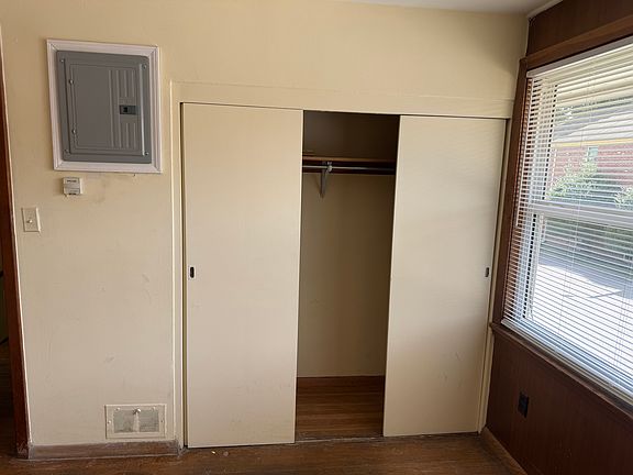 5th image of 216 Breckenridge Ln #1