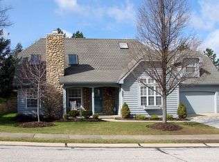 10154 Glen Eagle Ln, Twinsburg, OH 44087