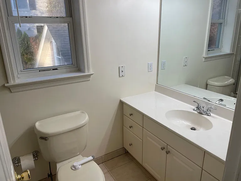 41 Le Grande Ave — Photo 17