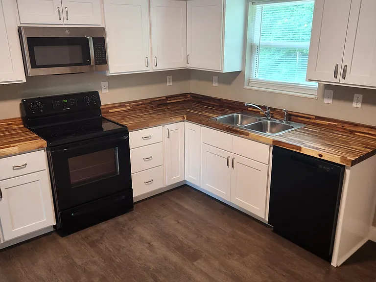 147 Gallaher View Dr #A — Photo 6