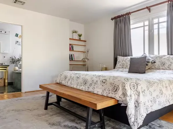 (undisclosed Address), Beverly Hills, CA 90211