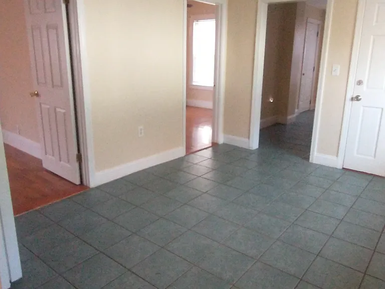 85 Lynnfield St #1 — Photo 4