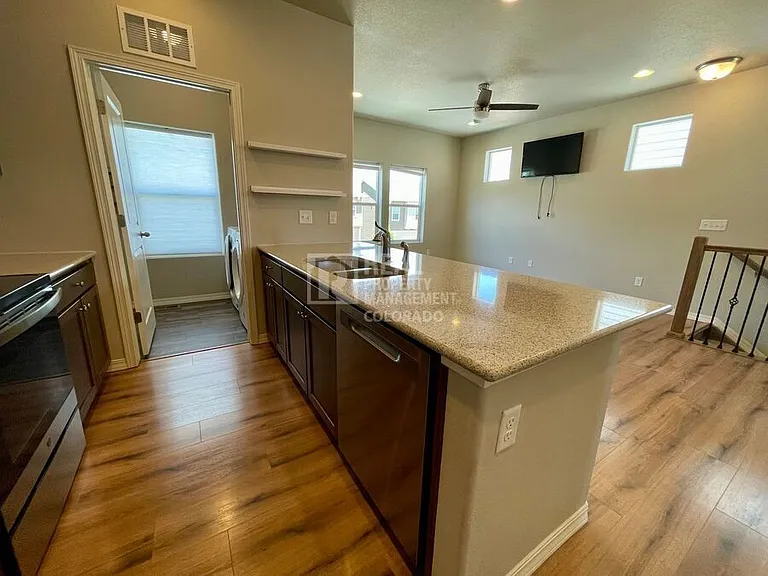 4536 Samaritan Loop — Photo 6