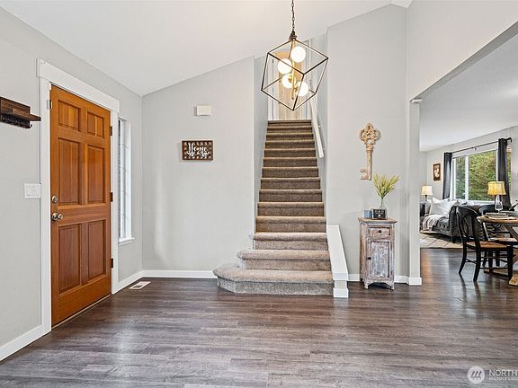 3rd image of 20910 111th Street Ct E