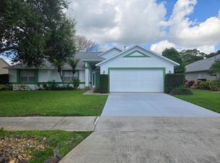 292 Carmel Dr, Melbourne, FL 32940