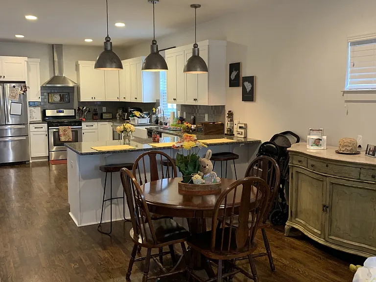933B Thomas Ave — Photo 4