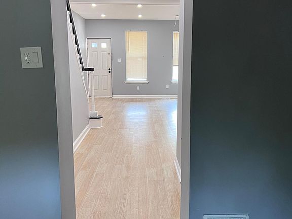3rd image of 7115 Edmund St