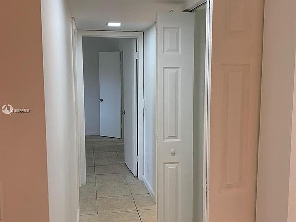 3rd image of 10001 W Atlantic Blvd APT 119