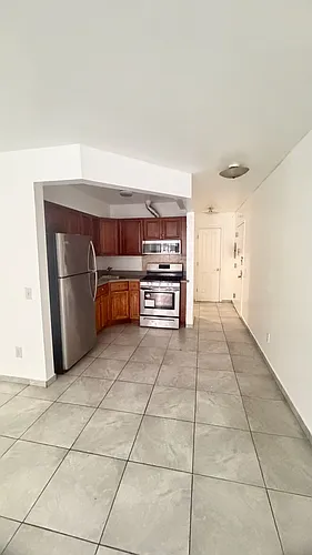 50 Schenck Ave #1 Photo 1