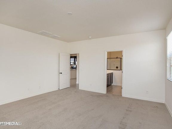 5th image of 2811 E Sunset Hills Dr