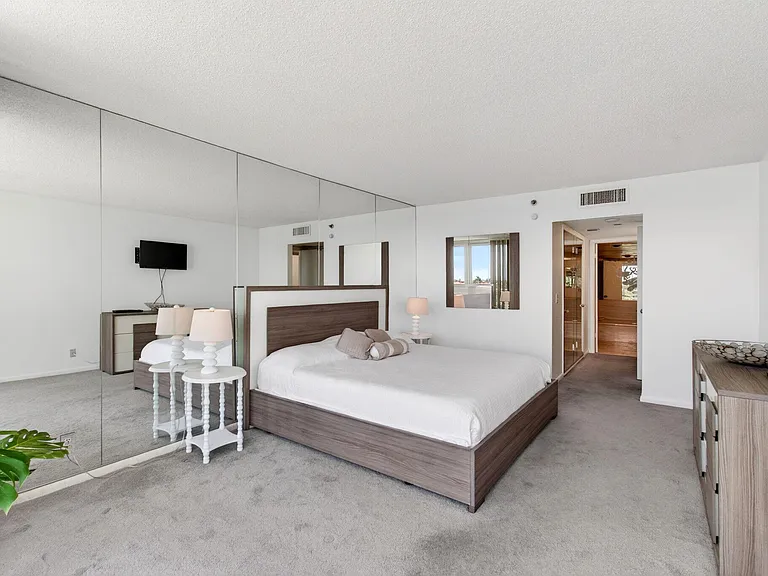 4201 N Ocean Blvd #C307 — Photo 4
