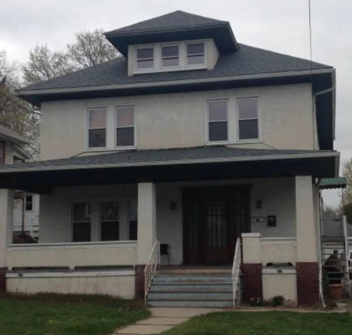 2 bed, 900 sqft, $1,250 — Photo 3
