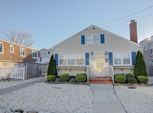 20 W 14th St, LONG BEACH TOWNSHIP, NJ 08008