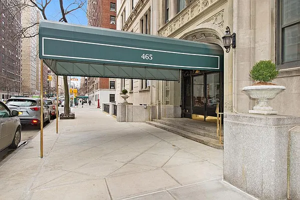 Sold by Keller Williams NYC | media 11
