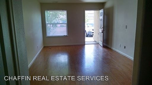 2nd image of 540 Sunny Ln Unit B