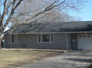 5906 Idaho Ave N, Crystal, MN 55428