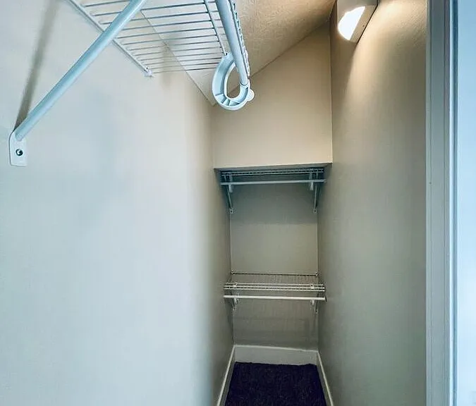 58 David St — Photo 18