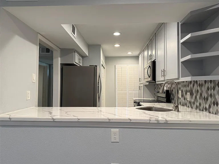 777 Bering Dr #745A — Photo 8
