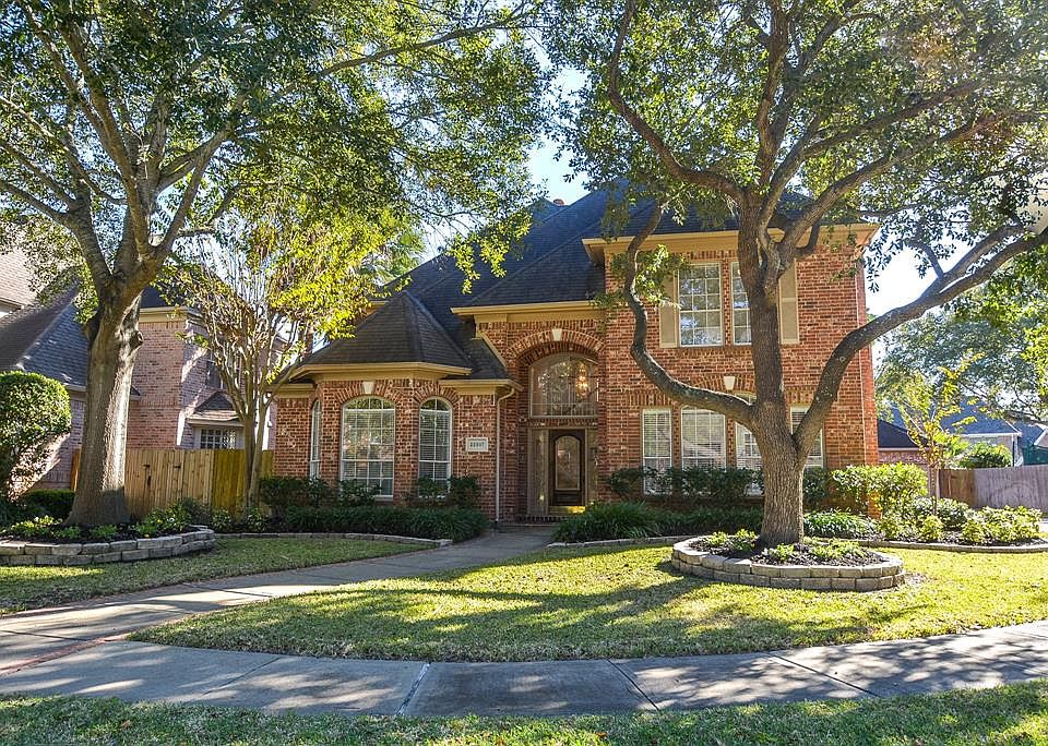 1st image of 22907 Winding Shore Ct